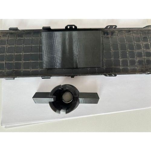 - Tesla Model Y Manyetik Çekme Kancası Kapağı AB Versiyonu (Bu ürün Sadece Plastik parçadır - Almadan Önce Soru Sorabilirsiniz)