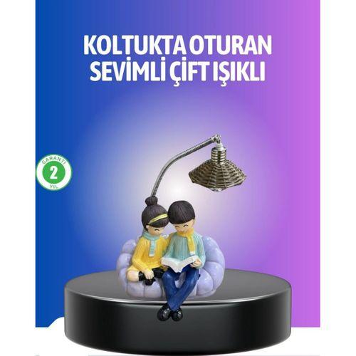Kitap Okuyan Çift Figürlü Gece Lambası Romantik Dekoratif Masa Lambası