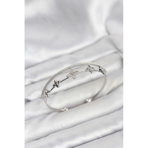 Pirinç Gümüş Renk Çiçek Model Kadın Bileklik