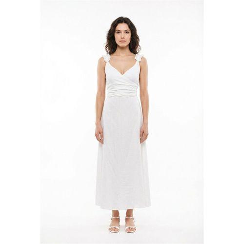 Lady Ayarlanabilir Omuz Askılı V Yaka Uzun Müslin Elbise Beyaz Byz