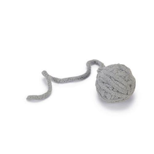 Beeztees Yavru Kedi Oyuncağı, Kuyruklu Yün Top, 6,5cm, 35cm kuyruk