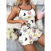 Beyaz Üstüne Desenli İnce Askılı Şortlu Pijama Takımı