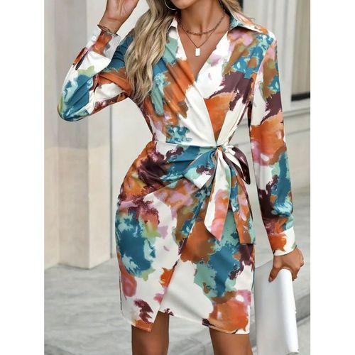Kadın Uzun Kollu Yakalı Yandan Bağlamalı Mini Desenli Modal Elbise