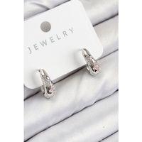 Pirinç Zirkon Taş Desenli Model Gümüş Renk Kadın Küpe