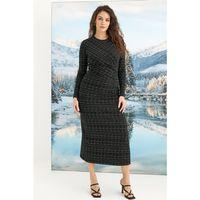 Desenli Uzun Kollu Elbise