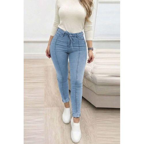 Kadın Yüksek Bel Belden Kuşaklı Yırtık Detaylı Kot Pantolon