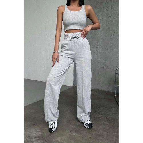 Şık Ve Rahat Yüksek Bel Bol Paça Gri Eşofman Altı