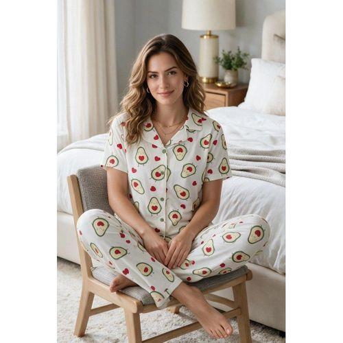 Kadın Pijama Takımı - Avokado Desenli Kısa Kollu Gömlek Yaka Milan Kumaş