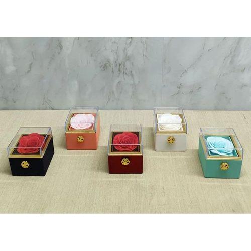 Romantik Gül Yüzük Kutusu Kare