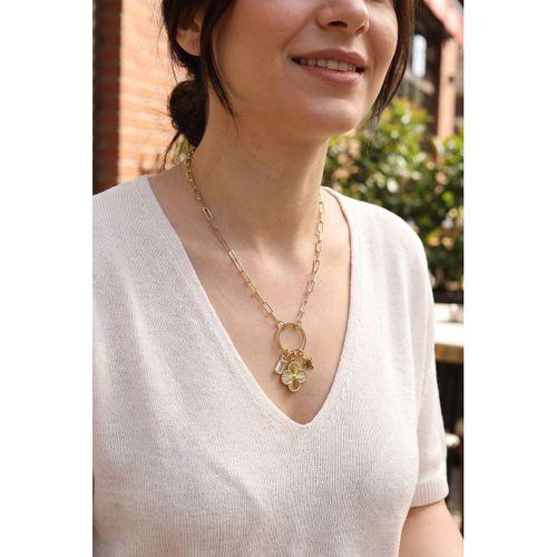 Gold Renk Ataç Zincir Yonca Model Kadın Kolye