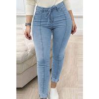 Kadın Yüksek Bel Belden Kuşaklı Yırtık Detaylı Kot Pantolon