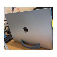 Macbook Pro 2023 Dikey Stand 3D Baskı (Bu ürün Sadece Plastik parçadır - Almadan Önce Soru Sorabilirsiniz)