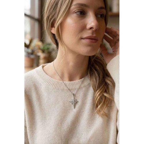 316L Çelik Gümüş Renk Zirkon Taşlı Kutup Yıldızı Model Kolye