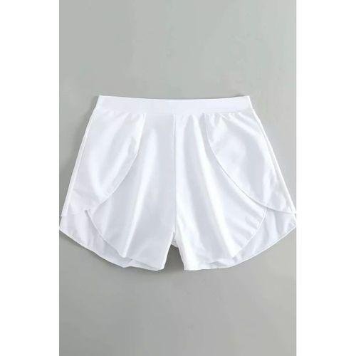 Kadın Beyaz Yırtmaçlı Etek Görünümlü Şık Deniz Şortu