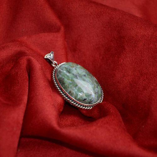 Gökyüzü Gümüş Çerçeve Kadın Zümrüt Kolye