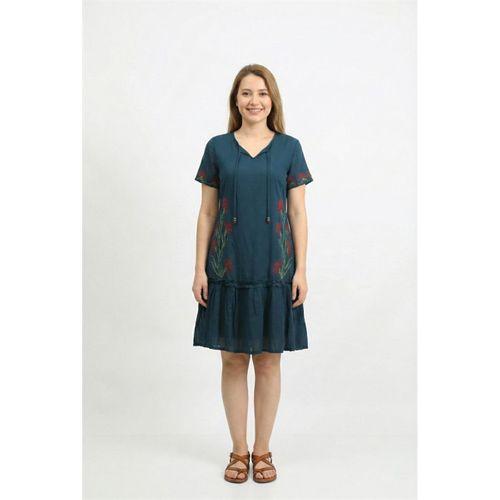 Kısa Kol Gülbin Bağcıklı V Yaka Nakışlı Yazlık Vual Kısa Elbise Petrol Ptrl