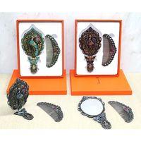 Tavuskuşu Katlanabilir Ayna Ve Tarak Seti Orta Boy