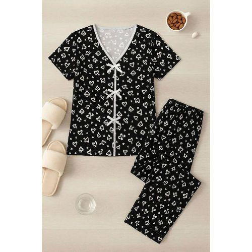 Kadın Siyah Beyaz Kalp Desenli Kısa Kollu Şık Pijama Takımı