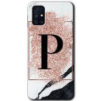 Potkal Hediye Fabrikası Samsung Galaxy M31s Kılıf HD Desen Baskılı Arka Kapak - Pembe Mermer Desenli P Harfi