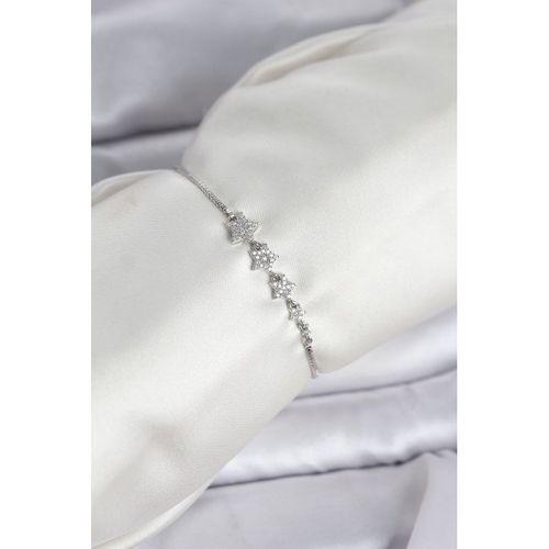 Gümüş Renk Zirkon Taşlı Yıldız Model Asansörlü Kadın Bileklik