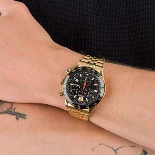 Versace VRSCVE2U00622 Erkek Kol Saati VE2U00622