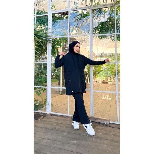 Kapşonlu Çıtçıt Detaylı Kısa Sweat Pantolon İkili Tesettür Eşofman Takımı - 03079.003 - Siyah