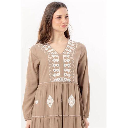 Uzun Kol Yakamoz V Yaka Nakışlı Şile Bezi Uzun Pullu Elbise Humus hms