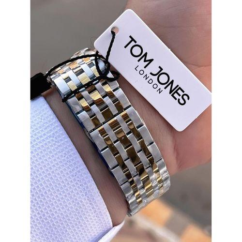 Tom Jones Bileklik Hediyeli Çelik Kordon 3 Atm Suya Dayanıklı 2 Yıl Garantili Erkek Kol Saati 10080.4