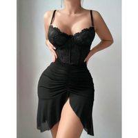 Fırfırlı Dantel İşlemeli Tül Fantezi Siyah Gecelik