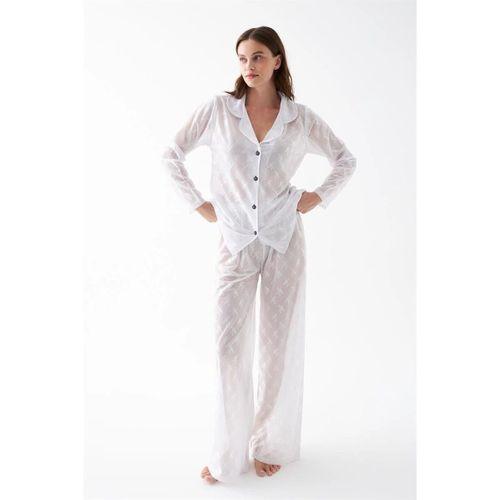 Kadın Beyaz Şeffaf Jakar Düğmeli Pijama Takımı