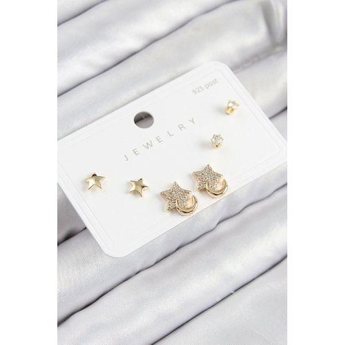 Pirinç Zirkon Taşlı Yıldız Model Gold Renk 925 Ayar Gümüş Çivi Kadın Küpe Set