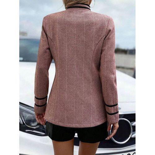 Kadın Uzun Kollu Hakim Yaka Düğme Detaylı Mini Dokuma Ceket