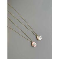 İncili Etnik Desen Kapaklı Kolye - Pembe