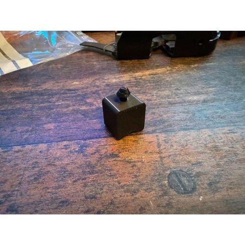 Volvo 850 Lastik Parçası (Bu ürün Sadece Plastik parçadır - Almadan Önce Soru Sorabilirsiniz)