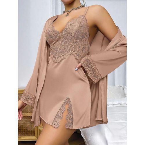 Özel Tasarım Dantel İşlemeli Şık Göğüs Dekolteli Sabahlıklı 2'li Saten Gecelik Takımı