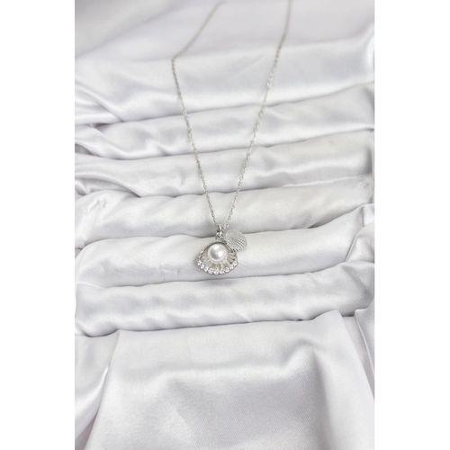 316L Çelik Zincir Gümüş Renk İncili Deniz Kabuğu Model Zirkon Taşlı Kadın Kolye