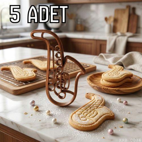 5Li Saksafon Figürlü Hamur Şekillendirici Kurabiye Kalıbı Oyun Hamuru Kalıbı 7 5 cm