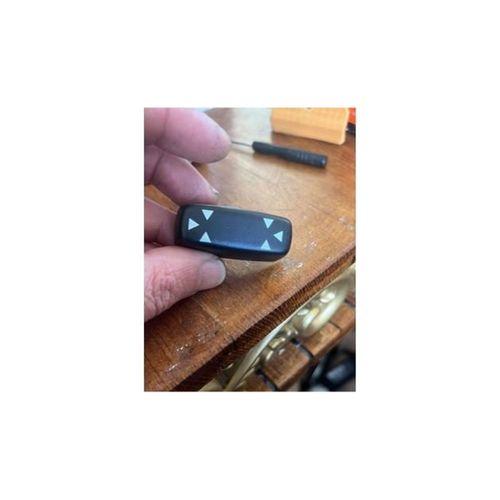 - Citroen C5 Koltuk Ayar Düğmesi (Bu ürün Sadece Plastik parçadır - Almadan Önce Soru Sorabilirsiniz)