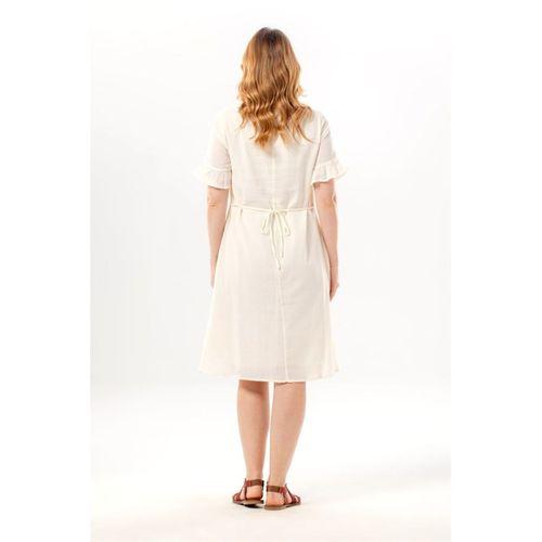 Kısa Kol İrem Nakış Detaylı Midi Boy Yazlık Şile Bezi Elbise Krem Krm