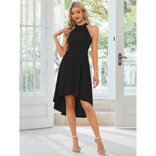 Kadın Omuzlardan Açık Boyundan Halka Detaylı Görünümlü Asimetrik Detaylı Kısa Ithal Krep Elbise