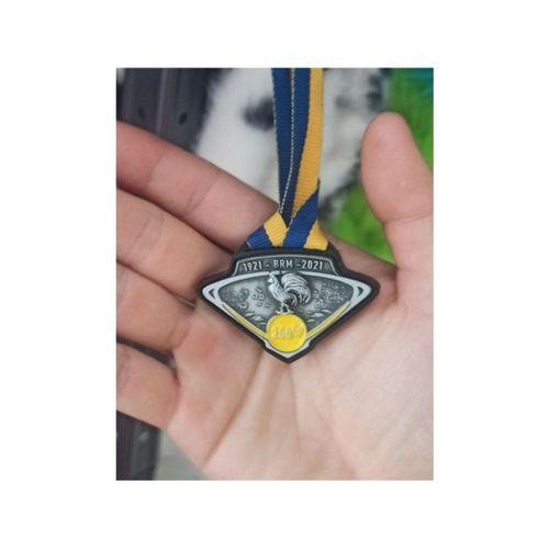 Randonneur Brevet Yıldönümü Madalya Tutucu (Bu ürün Sadece Plastik parçadır - Almadan Önce Soru Sorabilirsiniz)