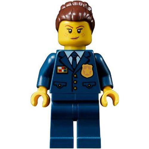 Lego Minifigür City Police Officer Female twn406