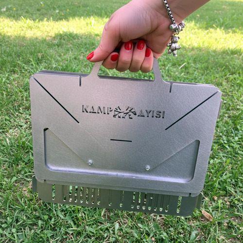Kamp Ayısı® GrillogyBox™ Katlanır Pratik Asansörlü Mangal, 2mm Çelik, Özel Çantalı