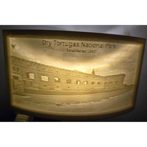 Dry Tortugas Ulusal Parkı Fort Jefferson Gece Lambası Lithphane (Bu ürün Sadece Plastik parçadır - Almadan Önce Soru Sorabilirsiniz)