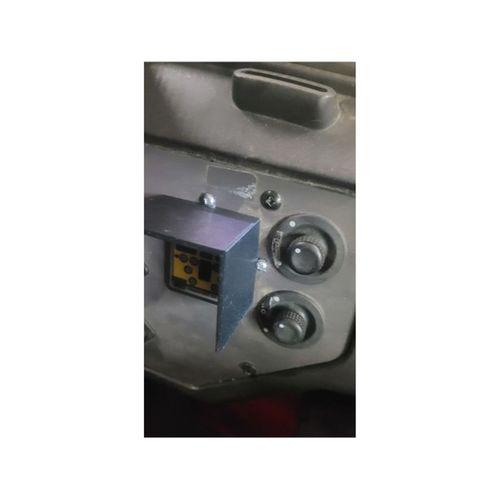 Thomas C2 Güneşlik (Bu ürün Sadece Plastik parçadır - Almadan Önce Soru Sorabilirsiniz)