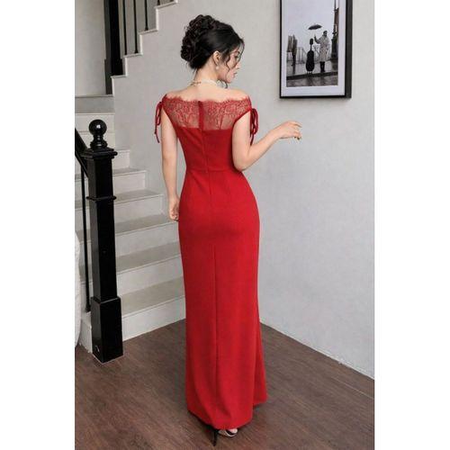 Kadın Göğüs Ve Yakası Dantel Detaylı Kayık Yaka Görünümlü Uzun Ithal Krep Elbise