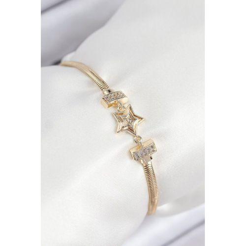 Pirinç Zirkon Taşlı Yıldız Model Gold Renk Kadın Bileklik