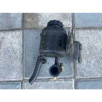 Ni̇ssan Sunny Hi̇droli̇k Di̇reksi̇yon Yag Deposu Haznesi̇