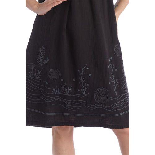 Kısa Kol Siyah V Yaka Nakışlı Midi Boy Müslin Yazlık Elbise