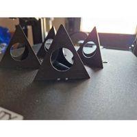 Boyacı Piramidi Çerçeve Tutucu (Bu ürün Sadece Plastik parçadır - Almadan Önce Soru Sorabilirsiniz)